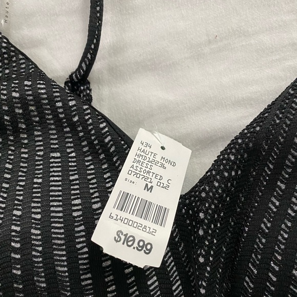 Beautiful Sparkly Black Dress - Picture 3 of 4